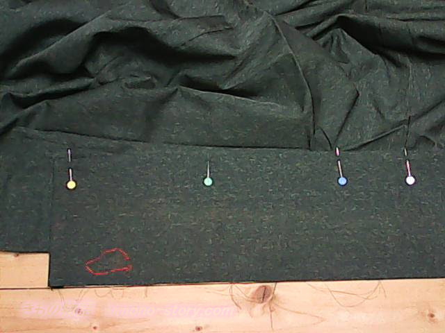 共衿（掛け衿）とは・付け替え方法を詳しく解説しました・着物の表中心から