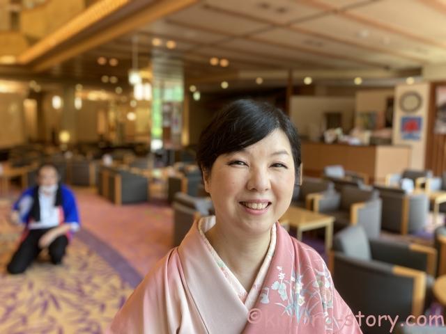 旅館 女将 着物