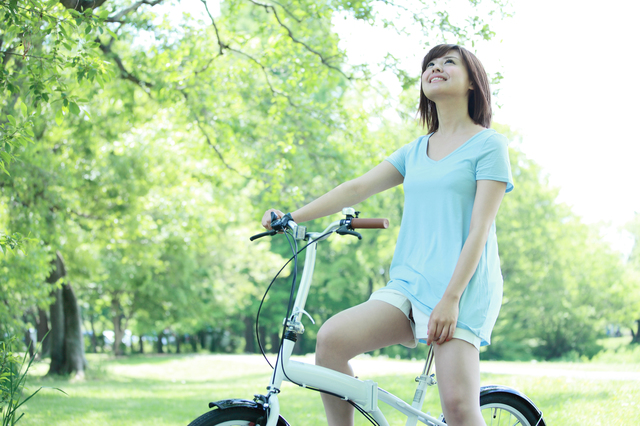 サイクリング　女性